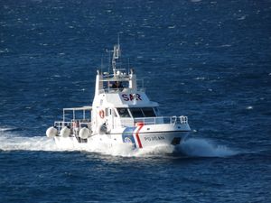 Posada Poišana žurno s Hvara isplovila po nevremenu i prevezli trudnicu do Splita