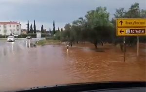 Odroni, bujice i poplavljene ceste u Istri