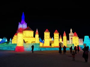 „Ledena“ Dioklecijanova palača glavna atrakcija na svjetskom Festivalu snijega i leda u kineskom Harbinu