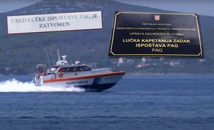 PAG, BROD BEZ KAPETANA Za registrirati barku sad treba prijeći 176 km i platiti dva trajekta!