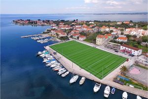 Ljubitelji nogometa odlučili: Nogometni teren na hrvatskom otoku jedan je od najljepših na svijetu