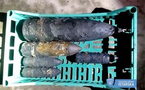 Ribari u mrežama kod Rovinja izvukli artiljerijsku municiju i topničke projektile!