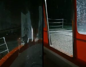 VIDEO Na brodu u Omišu ih zateklo nevrijeme s tučom: “Ljudi se smrzaju, a tu je i beba!”