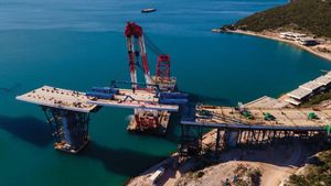 FOTO Do listopada će biti spojeni svi segmenti Pelješkog mosta