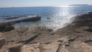 WALKING WITH WASTE Ekološka vikend akcija BIOISTRA-e u Rovinju