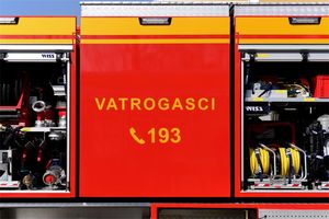 Požar u blizini Dicma – izgorio bivši ugostiteljski objekt