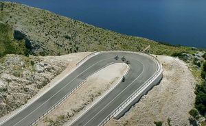 VIDEO Bol na Braču bogatiji za tri pješačke i dvije biciklističke staze