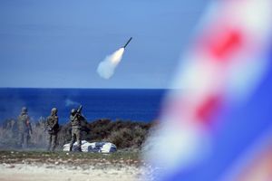 SKUPNE VJEŽBE HRVATSKE VOJSKE Na Rtu Kamenjak započeo “Hrvatski bedem 1991.-2021.”
