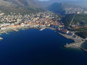 Butković na potpisivanju Ugovora za unapređenje lučke infrastrukture u Rabu i Senju