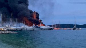 Svjedok požara ispričao: “Sve je počelo na skupoj jahti, a onda se odvezala i nastaje kaos…”