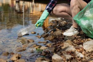 IMATE LI IDEJU KAKO ZAUSTAVITI NASTAJANJE PLASTIČNOG OTPADA? Prijavite se na natječaj Udruge Sunce