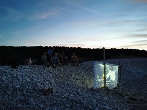 SUNSET UNIJE EKOLOŠKI  FESTIVAL Mali otok s velikom pričom o energetskoj samodostatnosti