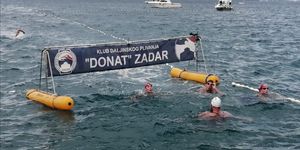 Grgo Mujan i Paula Lončarević pobjednici plivačkog maratona Preko-Zadar