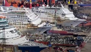 Rekordan broj kruzera i putničkih brodova u rezalištima