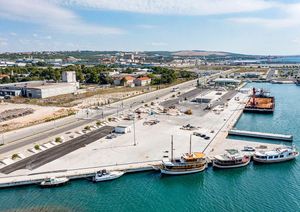 Odgađaju se rokovi zbog korone – Ribarska luka u Gaženici dovršava se tek u ožujku