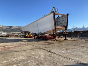 Za transport se pripremaju prvi segmenti čelične konstrukcije za most Ston