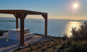 KAKAV POGLED Pašman dobio 5 novih vidikovaca na poučnoj stazi duljoj od 13 kilometara