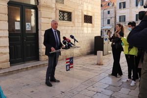 Dubrovačko-neretvanski župan: “Ovo je nova uvreda iz Srbije, Dubrovnik je bio i ostat će hrvatski!”