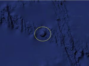 Satelitska snimka neobičnog kružnog oblika na dnu oceana izazvala raspravu na internetu