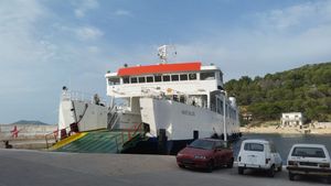 OTOČANI OGORČENI Trajekt od Šibenika do Žirja udaljenost od 12 milja prevali tek za 2 i pol sata