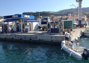 Litra benzina skuplja za gotovo pola kune, a dizela jeftinija 10 lipa