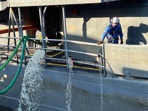 Iz mora uspješno izvučen potonuli američki razarač iz Drugog svjetskog rata