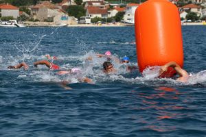 FOTO U Vinišću održan drugi plivački maraton