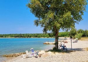 Gradske plaže u Poreču spremne za sezonu kupanja