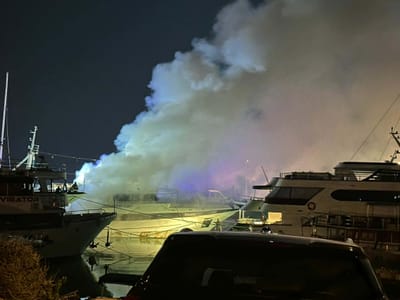 Izbio požar na brodu u Krilu Jesenice!