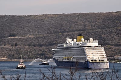 POVIJESNI TRENUTAK U BAKARSKOM ZALJEVU: Kapetan ispunio obećanje i doveo luksuzni kruzer „Spirit of Discovery“ u rodni kraj