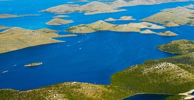 Stižu ekološka sidrišta u Parku prirode Telašćica: "Uklanjamo stare blokove i uvodimo nadzor ileganog ispuštanja otpadnih voda!"