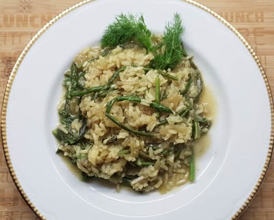 RIŽOT OD ŠPAROGA I KOMORAČA Recepti dubrovačkog primorja