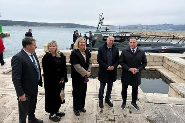 Europski povjerenik za ribarstvo u Dalmaciji: "EK će nastaviti pružati podršku ribarima"