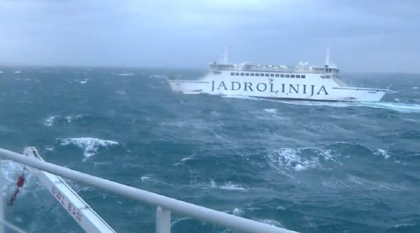 Učenici korčulanske škole koji dolaze s Pelješca, zbog juga ne moraju na nastavu