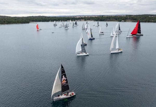 FULL MOON SAILING Spektakl slavi svoj mali jubilej!