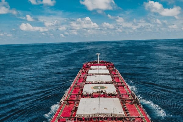 Više od 500 brodova svijetom plovi pod lažnom zastavom