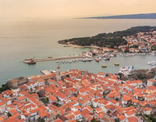 KRK Prijetio ljudima, mahao oštrim predmetom pa priveden!