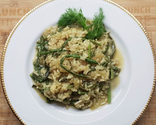 RIŽOT OD ŠPAROGA I KOMORAČA Recepti dubrovačkog primorja