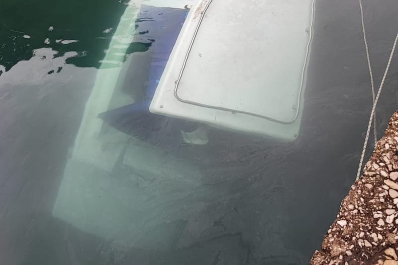 CIKLONA KAKVA SE NE PAMTI Potopljena Kaštela: "More prodrlo u kuće, restorane i ostale objekte, urušio se dio rive!"