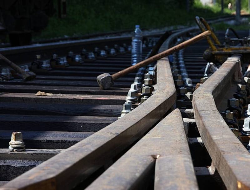 Sinoć je na mladića u Splitu naletio vlak, na žalost vijesti nisu dobre...