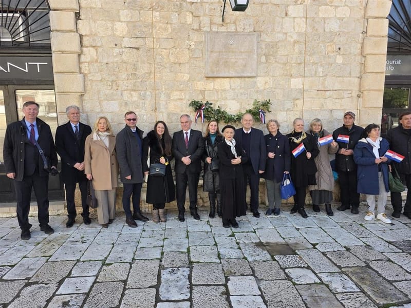 Hvar obilježio 1100 godina Hrvatskoga Kraljevstva