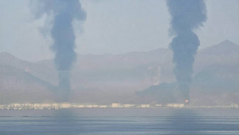 Gori ključna naftna luka u Ujedinjenim Arapskim Emiratima