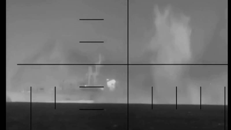 VIDEO Objavljene snimke: "Ovo je prvo potapanje neprijateljskog broda torpedom od Drugog svjetskog rata!"