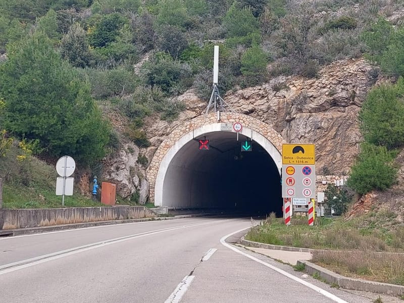 Hrvatske ceste zatvaraju tunel na Hvaru - Evo i zašto!