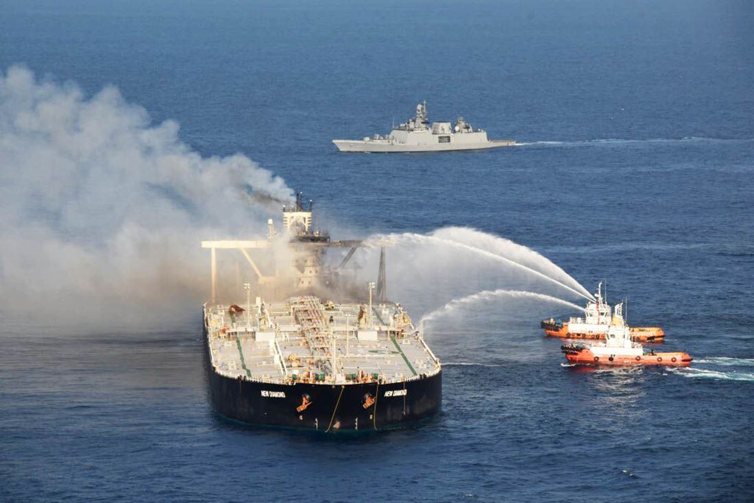 Gori golemi tanker s 270.000 tona sirove nafte kod Šri Lanke, više zemalja u strahu od katastrofe!
