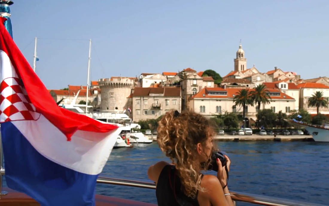 Luksuzni brod s 31 američkim turistom plovi Jadranom unatoč pandemiji
