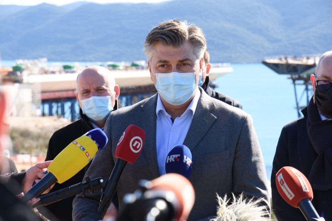 PLENKOVIĆ U OBILASKU: “Očekujem da Pelješki most bude spojen do kraja godine”