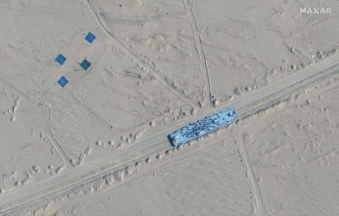 OTKRIĆE SATELITA Kinezi u pustinji izgradili kopije američkih ratnih brodova i testiraju balističke projektile