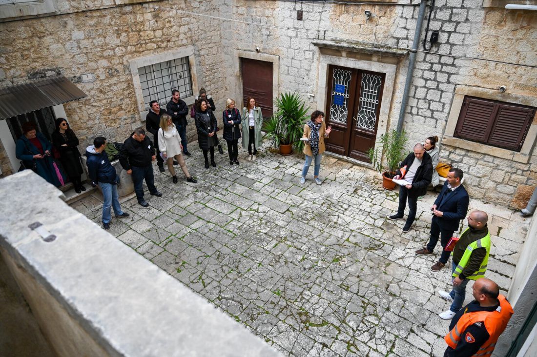 U Trogiru održana jedinstvena radionica i simulacija spašavanja umjetnina
